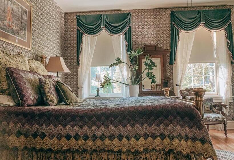 标准间, Emig Mansion