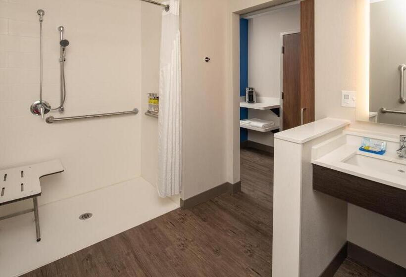 Quarto Estandar para Deficientes Físicos, Holiday Inn Express & Suites   Camas, An Ihg