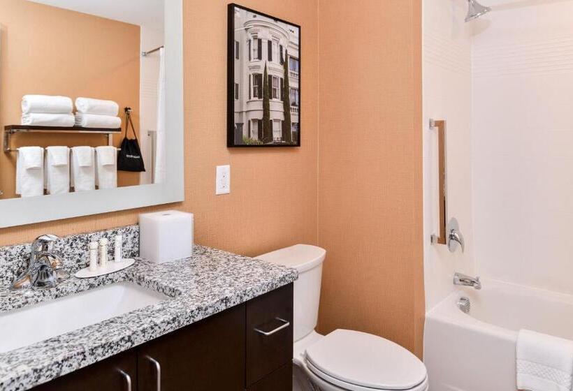 Студио Стандарт Кровать Кинг, Towneplace Suites By Marriott Charlestonwest Ashley