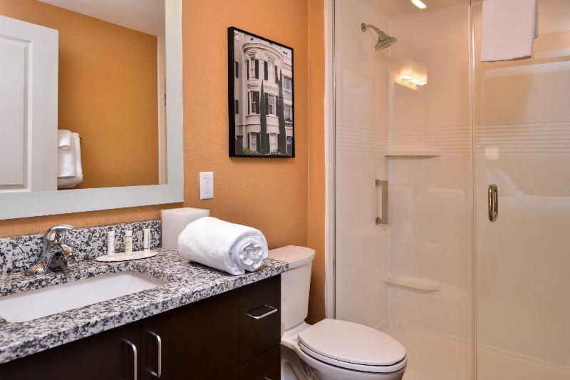 Люкс, Towneplace Suites By Marriott Charlestonwest Ashley
