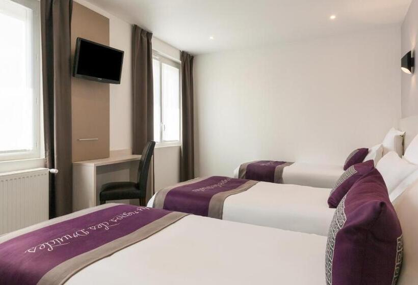Номер Стандарт Трехместный, The Originals City, Le Relais Des Carnutes Brezolles Verneuil Sur Avre