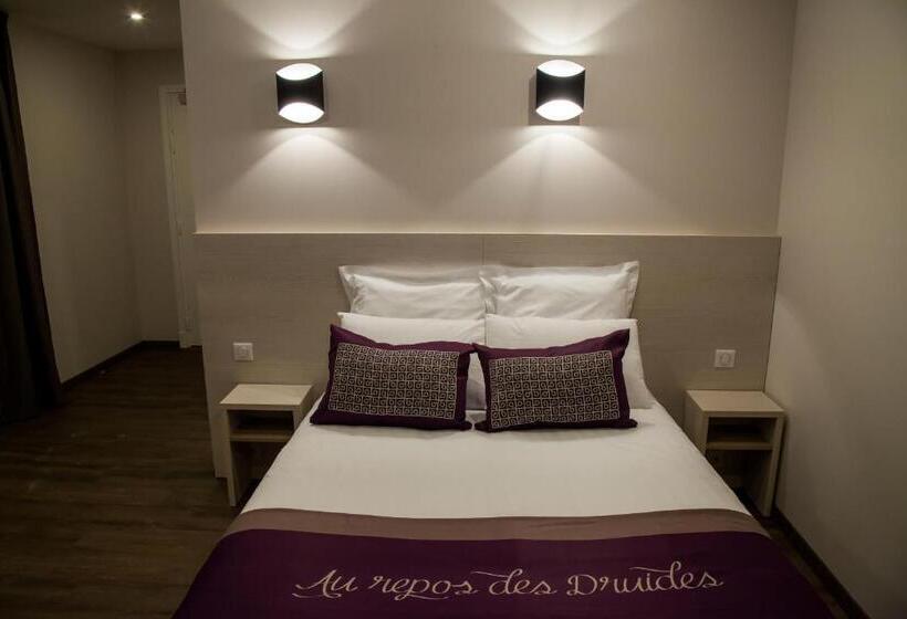 Номер Стандарт Адаптированный для Инвалидов, The Originals City, Le Relais Des Carnutes Brezolles Verneuil Sur Avre