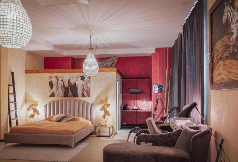 Семейный Номер, No1 Art B&b