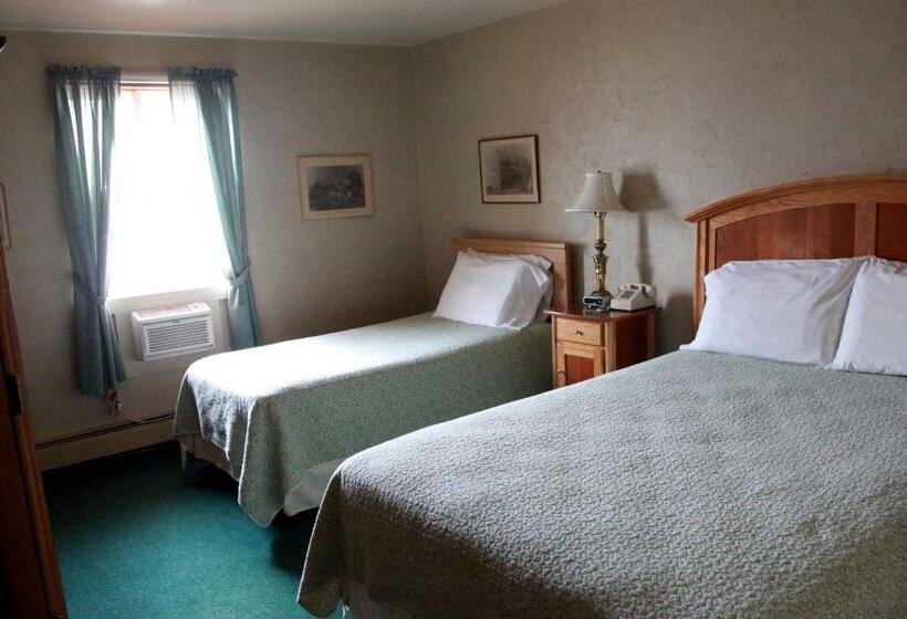 Полулюкс, The Winter Inn