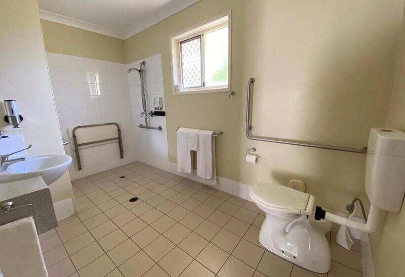 Номер Стандарт, Country Roads Motor Inn Gayndah