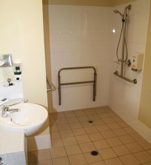 Номер Стандарт, Country Roads Motor Inn Gayndah