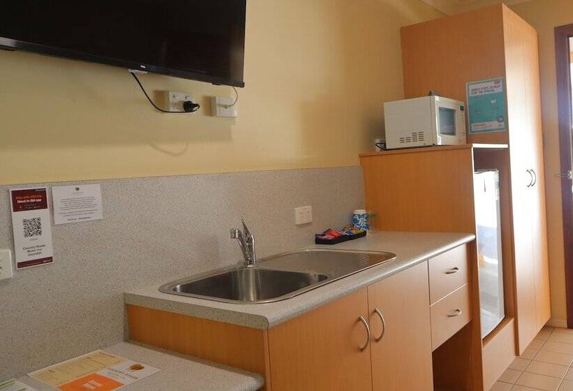 Номер Deluxe, Country Roads Motor Inn Gayndah