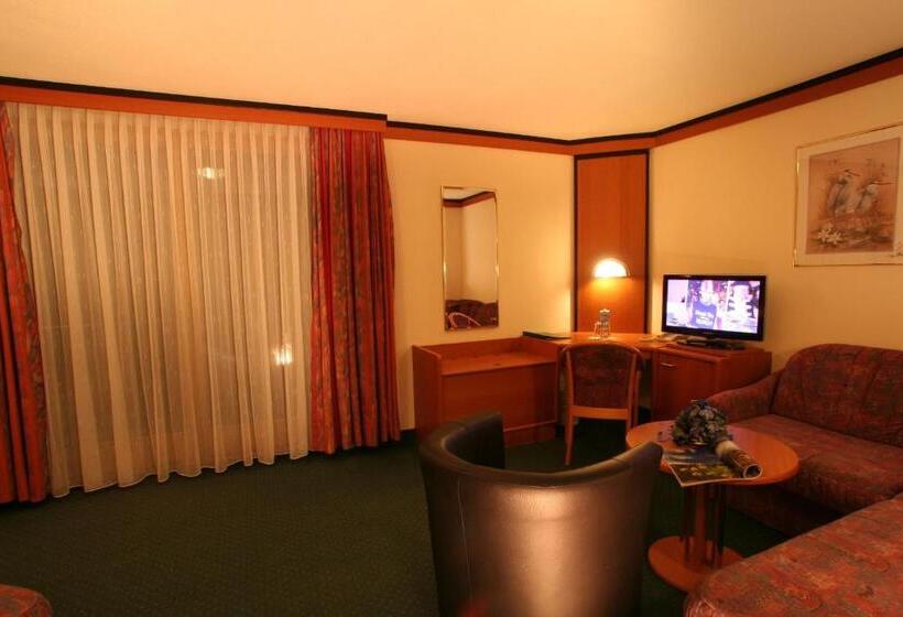 标准间带阳台, Wanderhotel Grüner Baum
