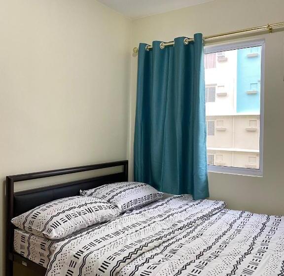 2 Bedroom Apartment Garden View, Dumaguete Marina Spatial Condo Unit