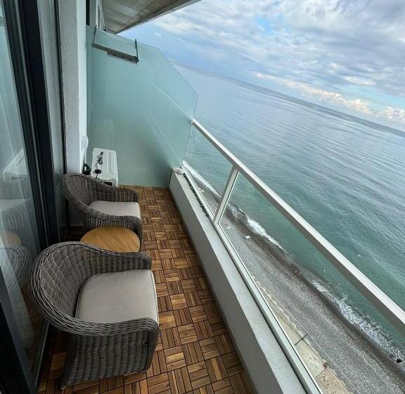 آپارتمان 1 خوابه, Bamboo Beach Tsikhisdziri   Room 850