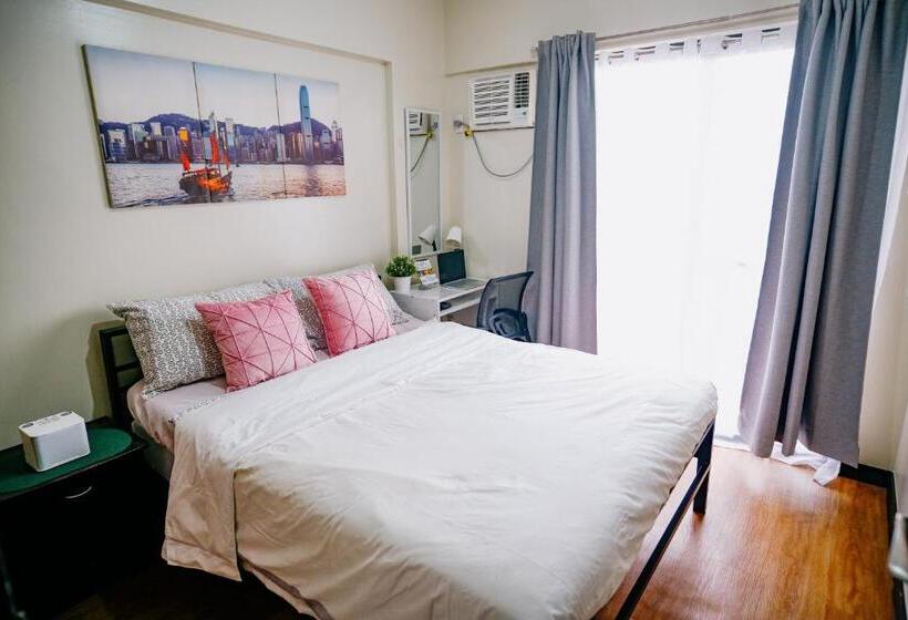 آپارتمان 1 خوابه با بالکن, Eves Urban Haven