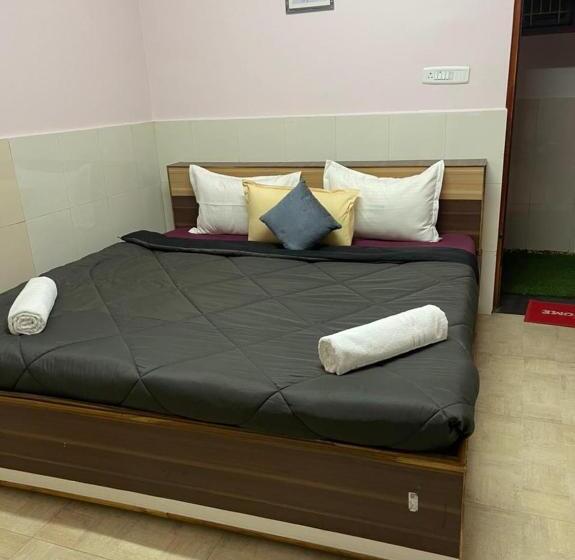 اتاق استاندارد با تخت بزرگ, Hp Hotel   Hotel Pentoz
