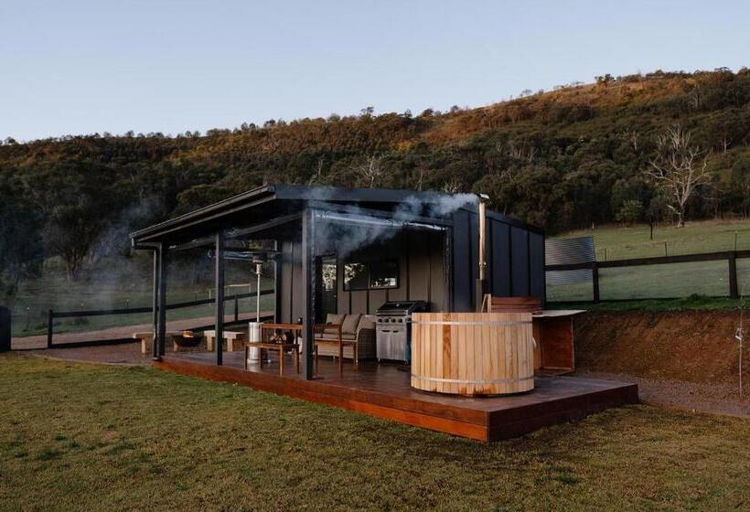 디럭스 스튜디오, Tathra Cottage