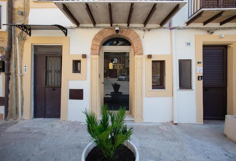 اتاق خانوادگی, Domus Noem   Locazione Turistica