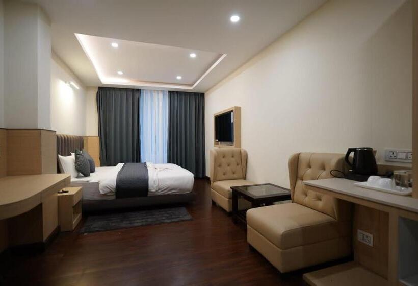 豪华房间, Apple Inn