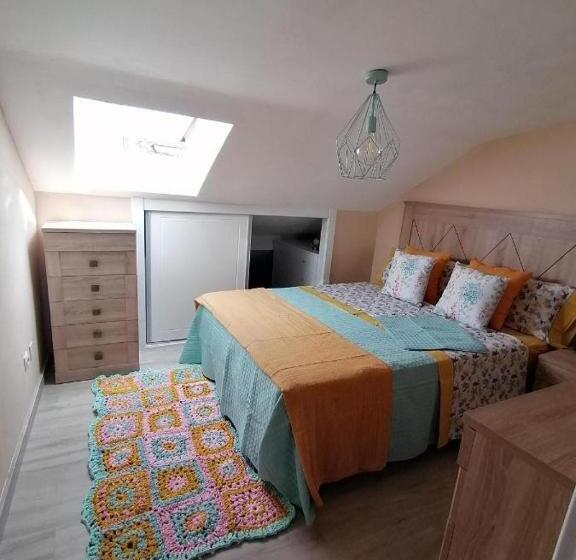 Номер Стандарт, Habitaciones Noia