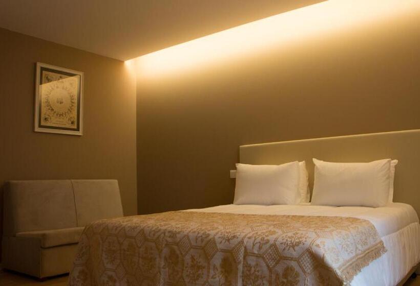اتاق لوکس خانوادگی, Feira Hostel & Suites