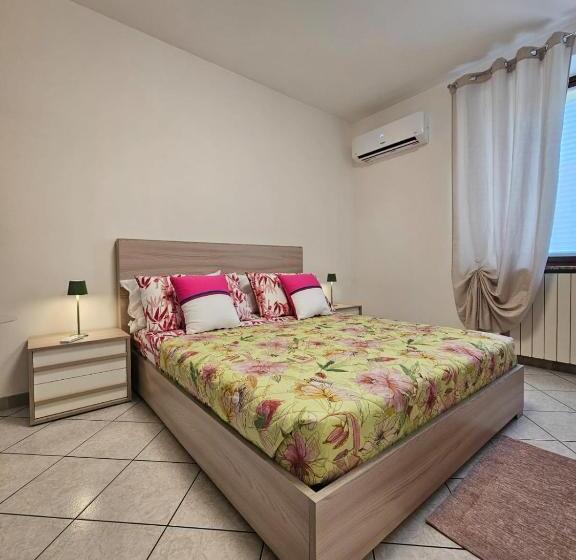 اتاق لوکس, Sveva Haven Malpensa