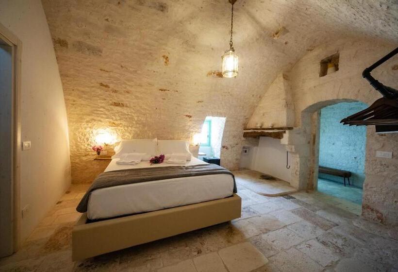 سوئیت با وان آب گرم, Bella Itria   Esclusiva Dimora Storica Del Borgo Antico