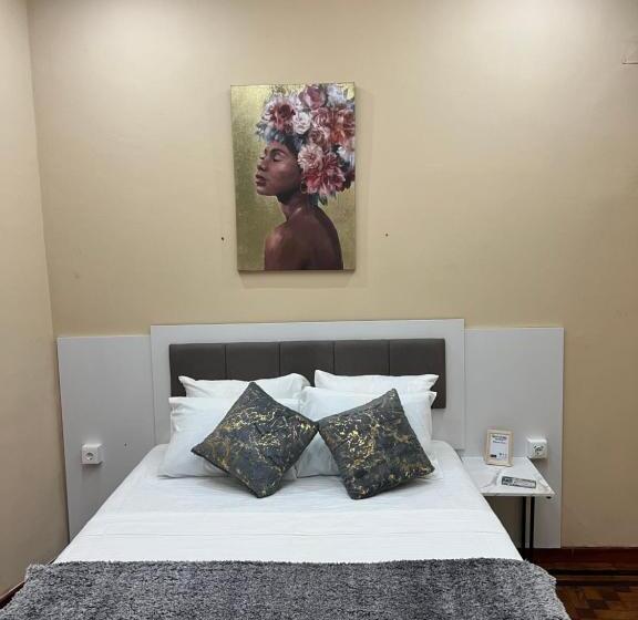 اتاق لوکس, Sun City Accomodation