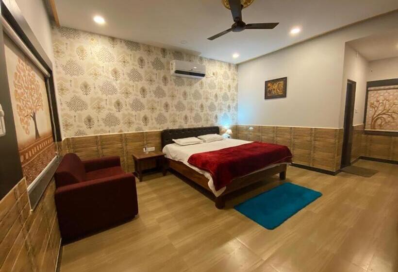 豪华套房, Blue Orchid Resort Bhubneshwar