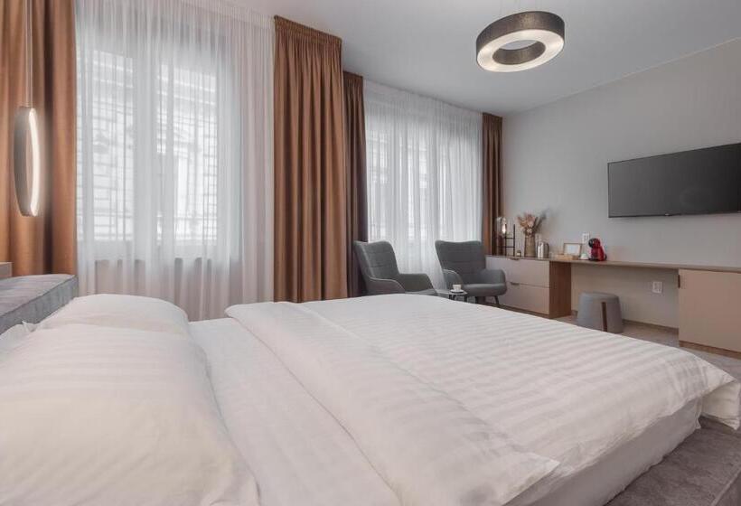 اتاق استاندارد, Oasis Rooms