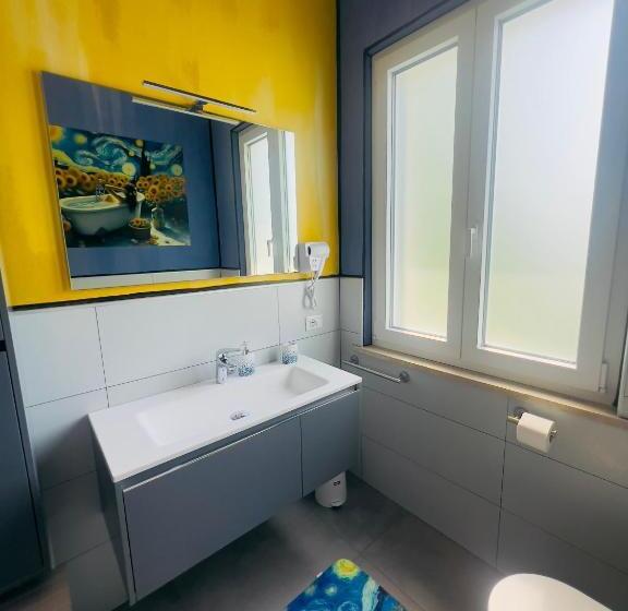 اتاق استاندارد سه تخته با چشم‌انداز باغ, B&b Rifugio Degli Artisti   Themed Rooms