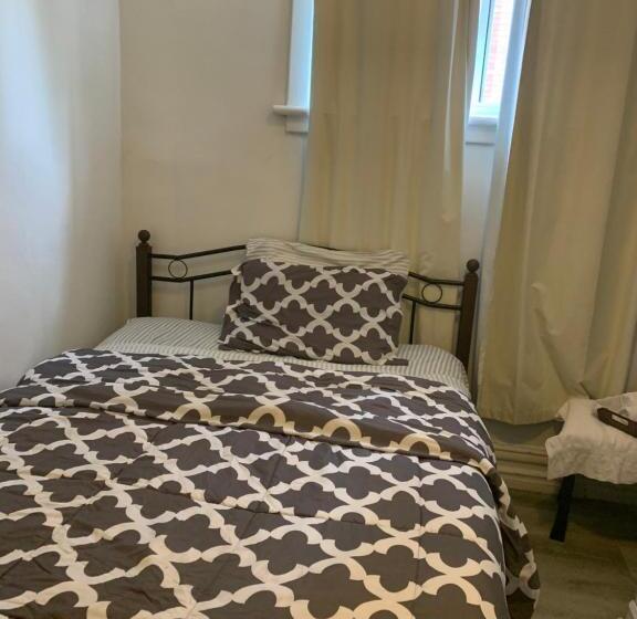 Номер Стандарт, Ottawa Downtown Rooms Steps To Ottawau