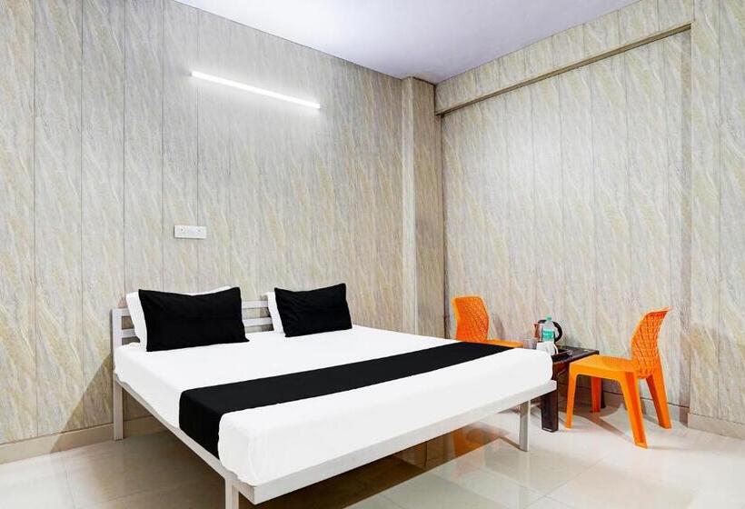 Номер Стандарт Трехместный, O Om Hotel And Restaurant