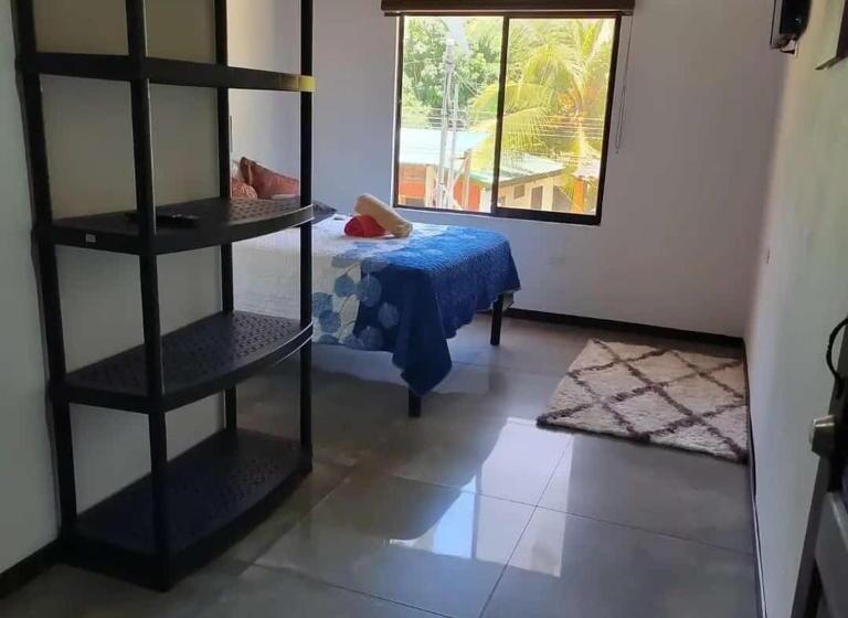 اتاق استاندارد با بالکن, Cabinas Dominical