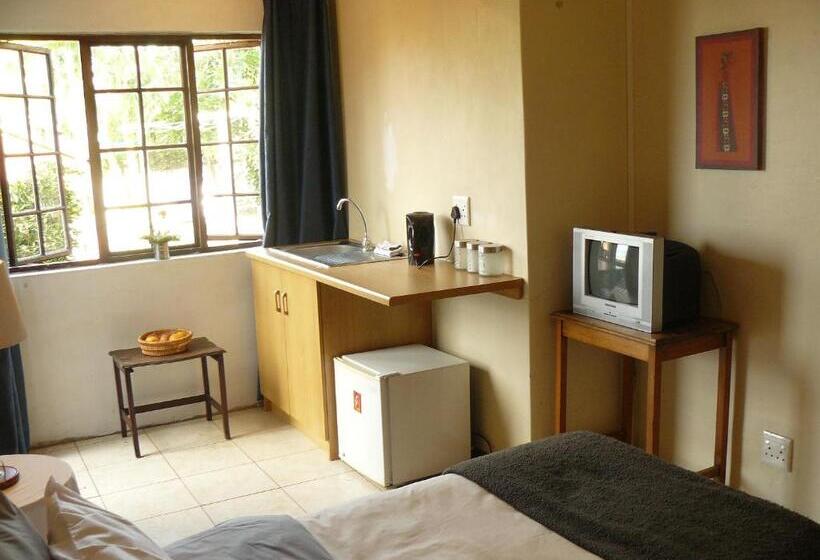 Номер Basic, Antique Silk Self Catering Unit