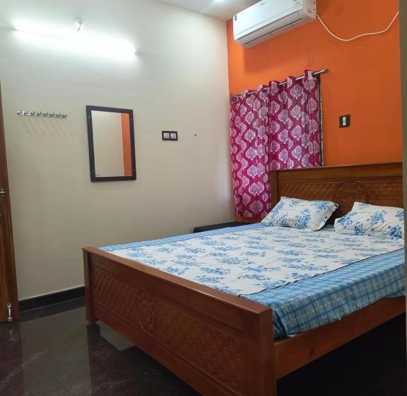 Номер Стандарт, Srm Residency