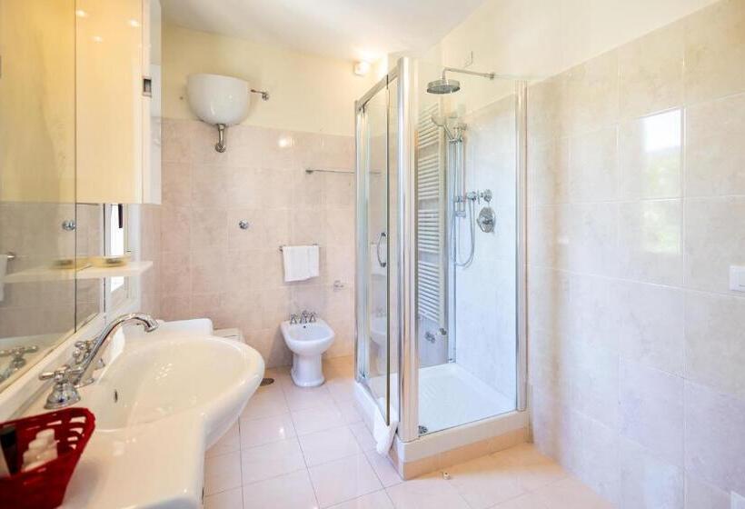 패밀리 룸, Tenuta Dell Inviolata Guest House