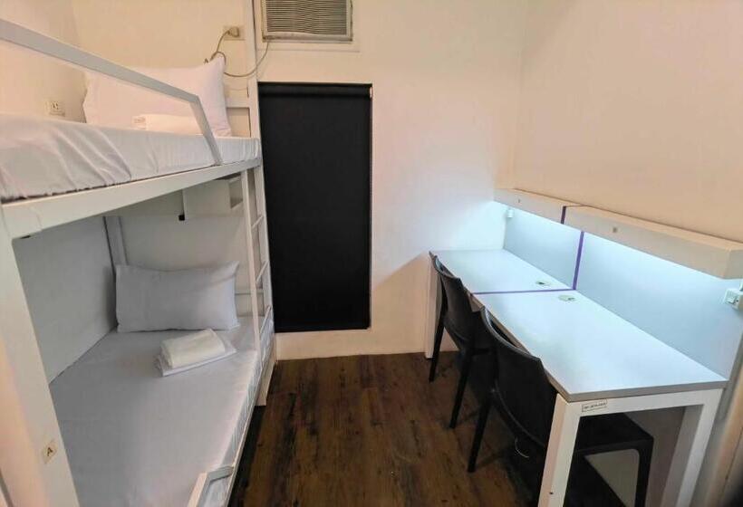 تختخواب در اتاق مشترک, Spot On Hostel ,taguig Manila Formerly Mytown Hongkong