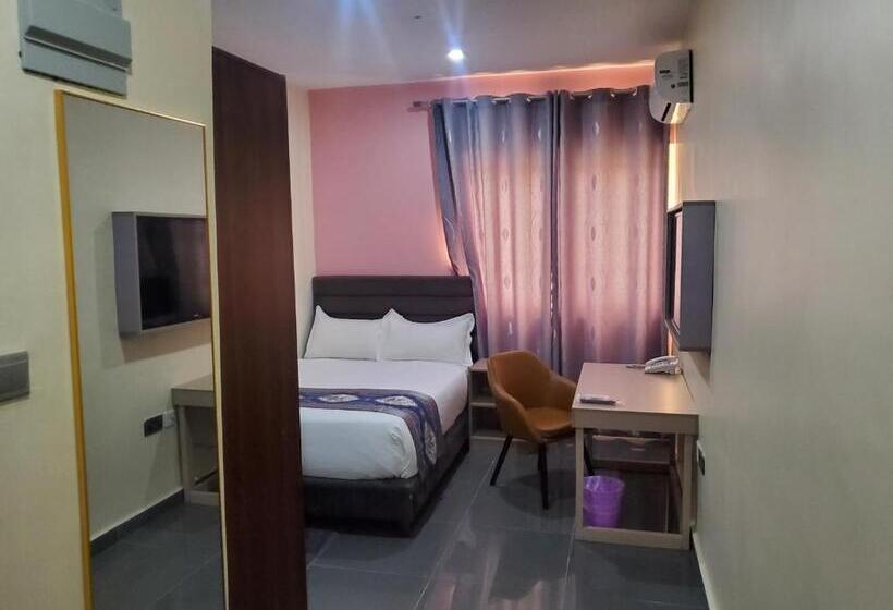 Номер Economy Индивидуальный, Lagoon Beach Hotel,keta,ghana