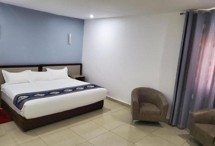 行政套房, Lagoon Beach Hotel,keta,ghana
