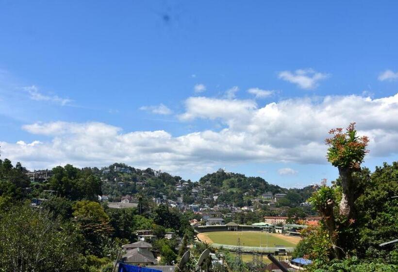 اتاق استاندارد با چشم‌انداز کوهستان, Cozy Homestay Kandy