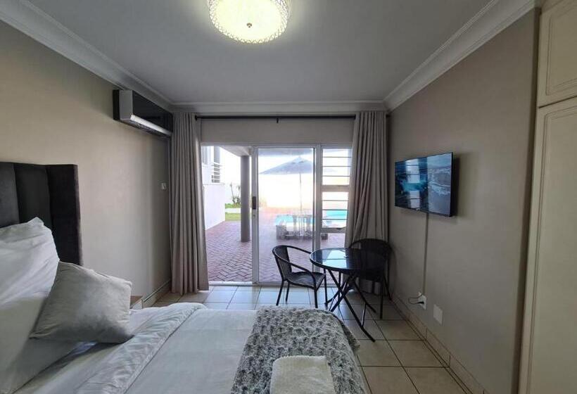 コンフォートルーム, La Lucia Beach Villa
