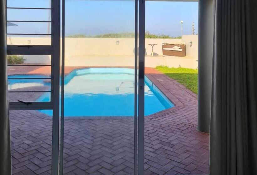 トリプルクラシックルーム, La Lucia Beach Villa