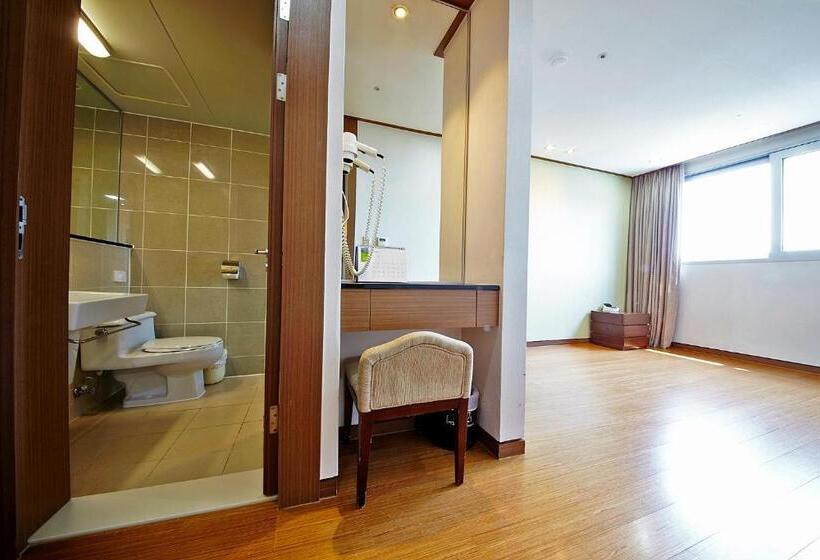 Номер Deluxe, High1 Condominium