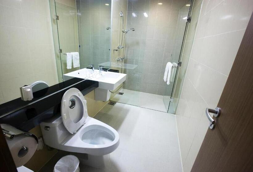 Семейный Номер, High1 Condominium