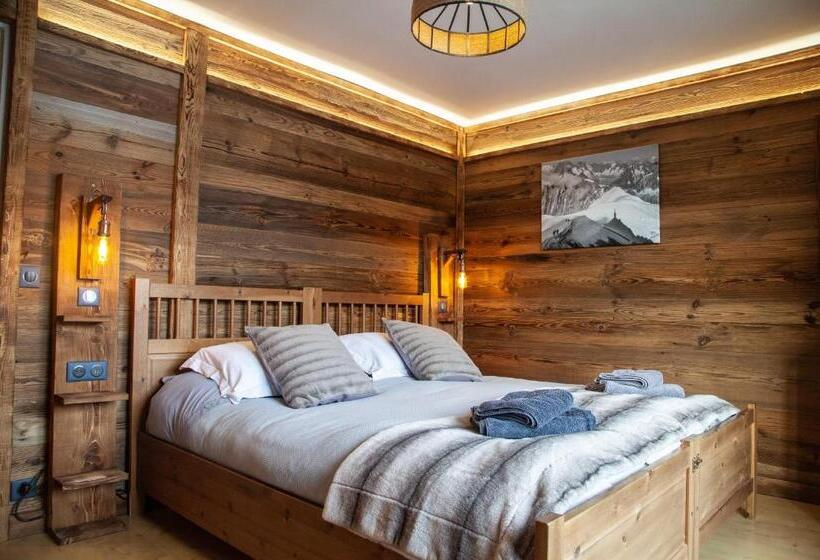 اتاق لوکس با بالکن, Chalet Sandy
