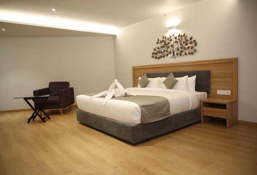 اتاق اجرایی, Native Inn By Heda Hospitality