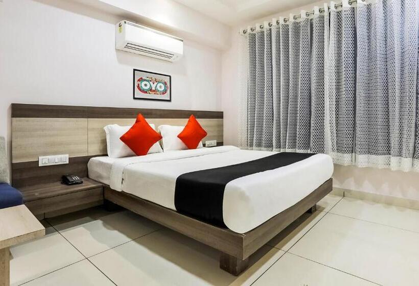 Номер Стандарт, Fabhotel Meera Palace