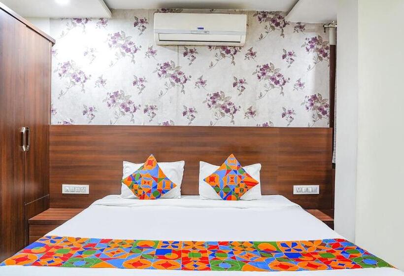 اتاق اجرایی سه نفره, Fabhotel Ashirwad Regency