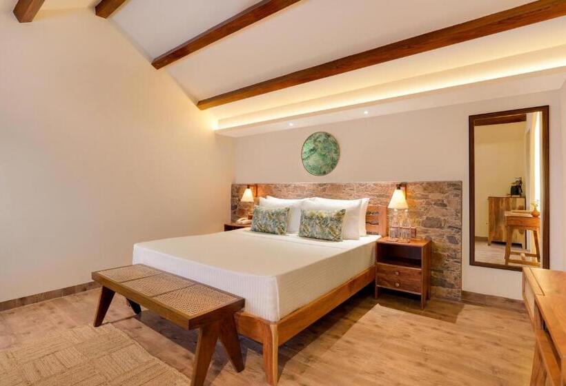 スーペリアキャビン, Lemon Tree Wildlife Resort, Kanha