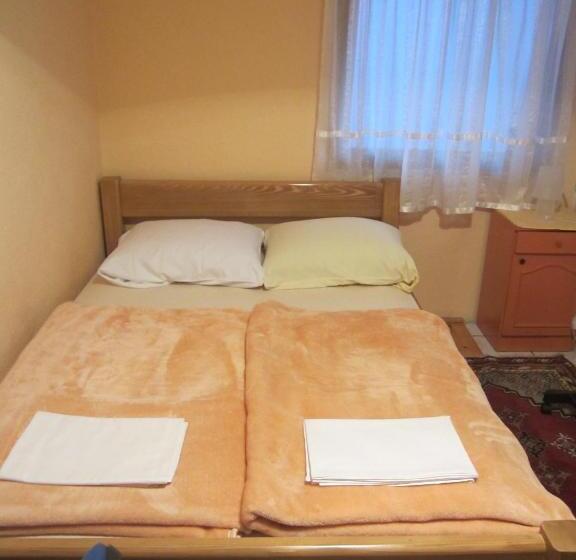 اتاق استاندارد, Bravo Guest House