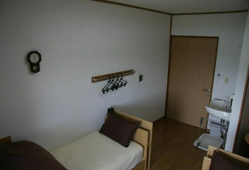 Номер Economy, Youth Guest House Atoma   Hostel