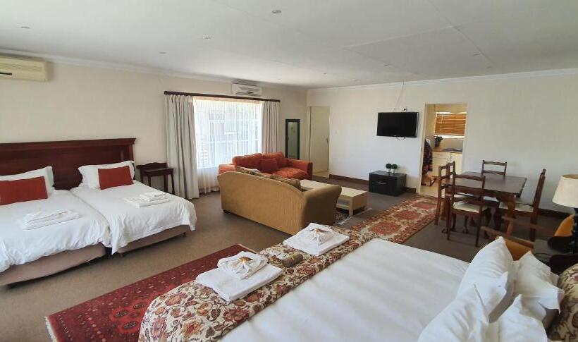Семейный Номер, Acacia Westdene B&b