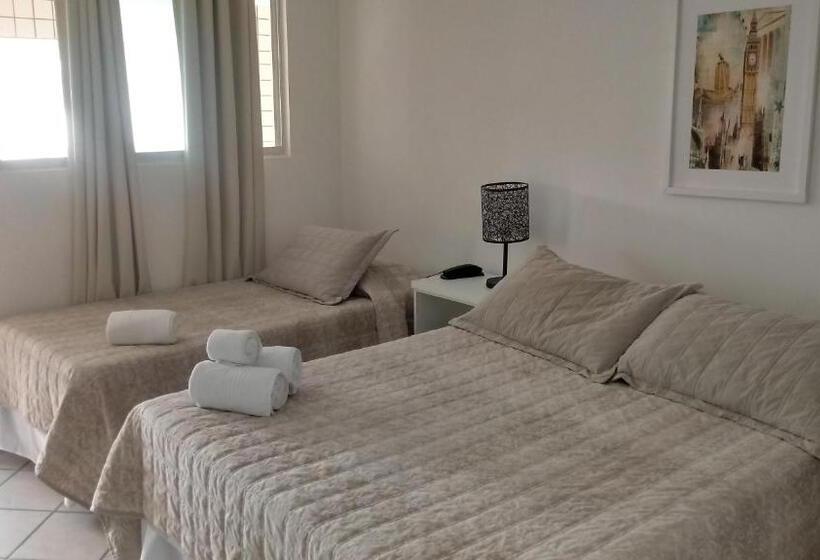 اتاق استاندارد سه نفره با چشم‌انداز کنار دریا, Nautico